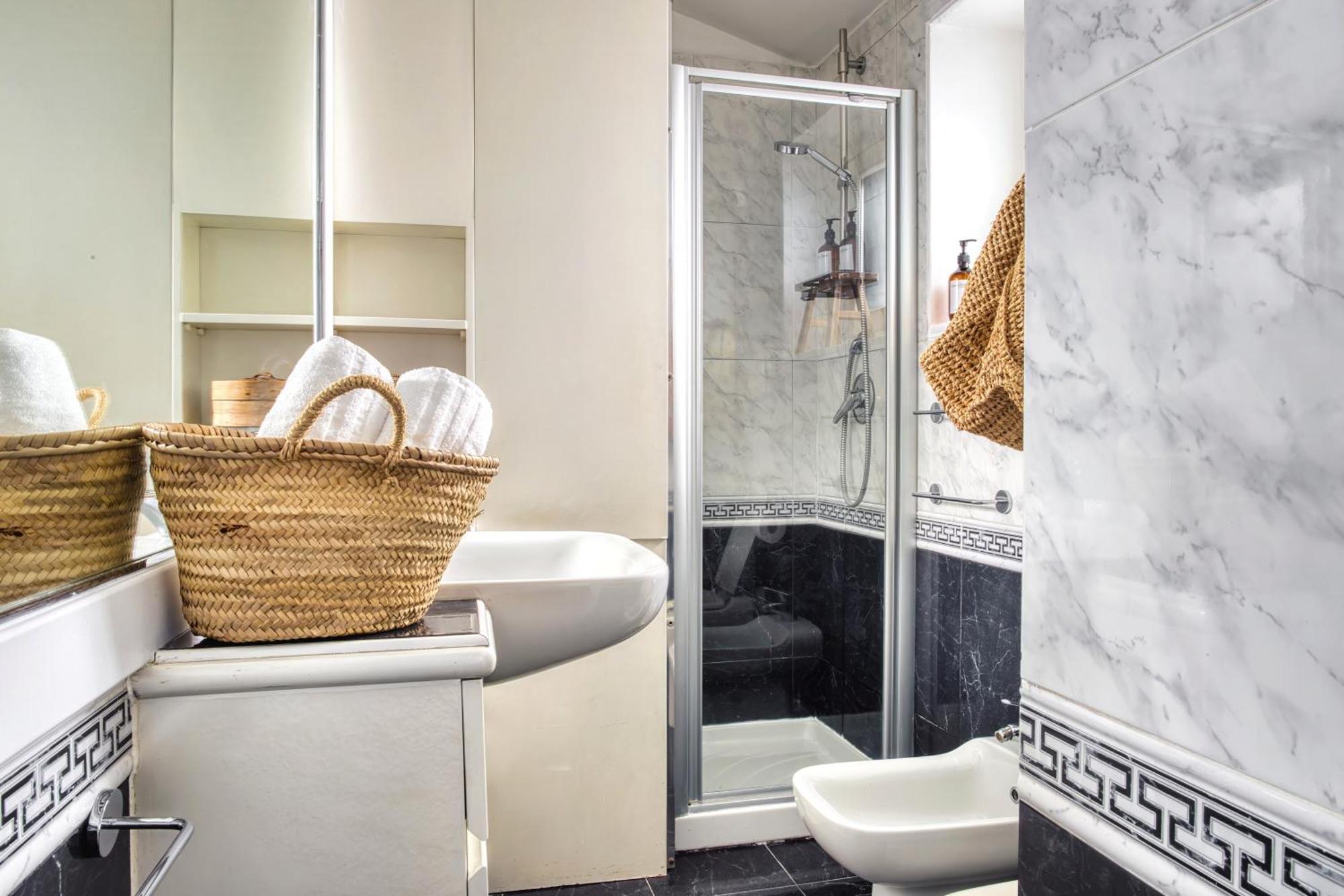The Green Oriental; Gem In The Duomo City Center Apartment Milan Exterior photo