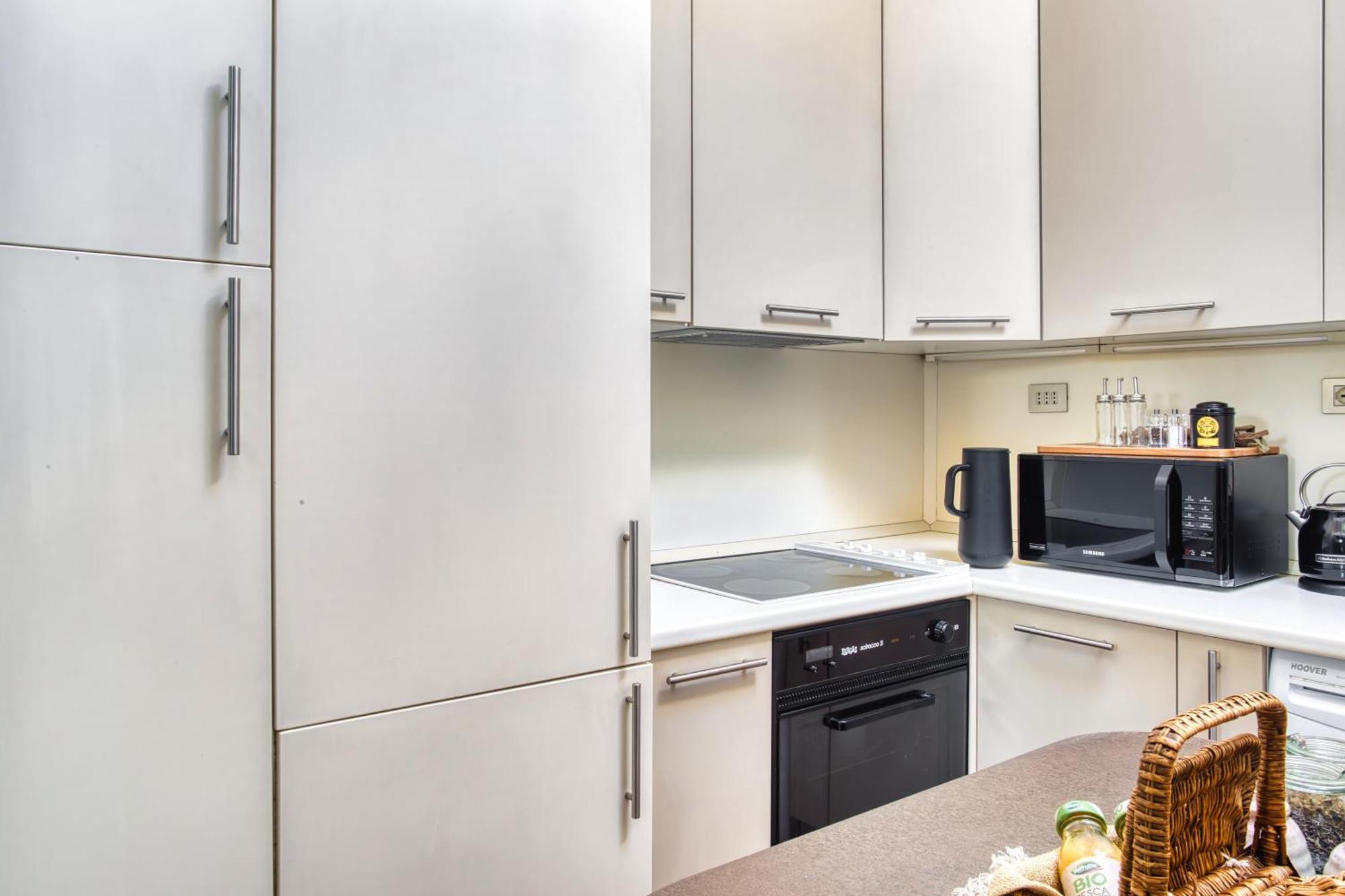 The Green Oriental; Gem In The Duomo City Center Apartment Milan Exterior photo